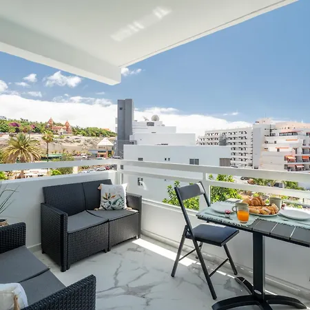 Διαμέρισμα Costa Serena 420 *