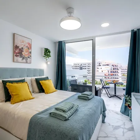 Costa Serena 420 Apartamento