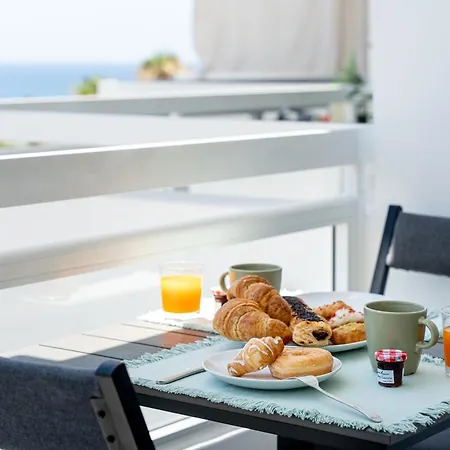 Costa Serena 420 Apartamento